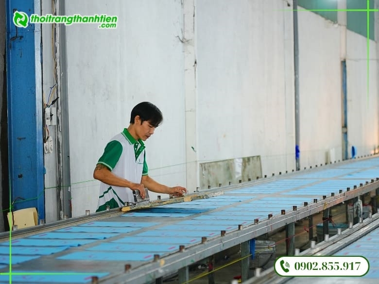 quy-trinh-in-dong-phuc-cong-ty-tai-thanh-tien