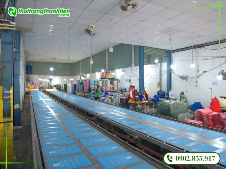 xuong-san-xuat-dong-phuc-cong-ty-hien-dai
